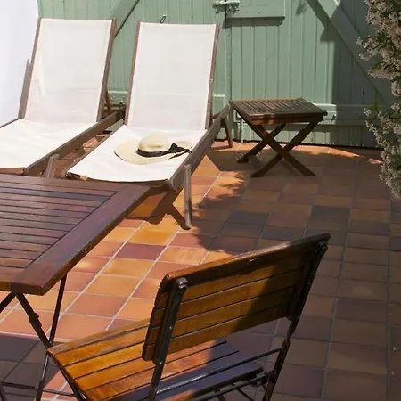 Dom wakacyjny Locations De Le Clos Rhea Saint-Martin-de-Ré