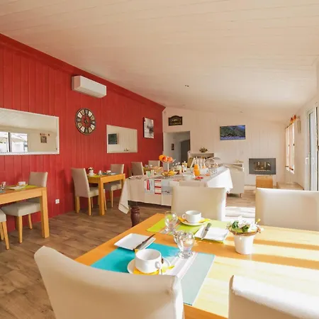Locations De Le Clos Rhea Holiday home
