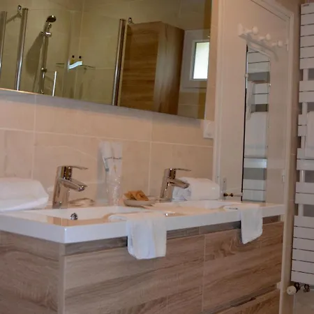 Locations De Le Clos Rhea Holiday home Saint-Martin-de-Re
