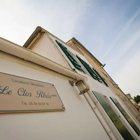 Locations De Le Clos Rhea Holiday home